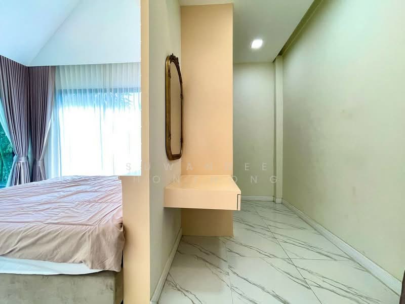 Fully Furnished House with Private Pool, Chon Buri (Pattaya), Huai Yai, Bang Lamung (Pattaya), Chon Buri (Pattaya), 2 Bedrooms, 212 sqm, Single Detached House For Sale, by Suwannee Phonthong, 500181629 - DDproperty.com
