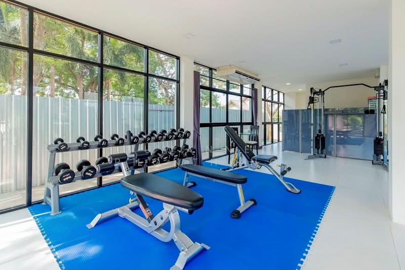 บ้านพร้อมเฟอร์นิเจอร์ครบ พร้อมสระว่ายน้ำส่วนตัว, ชลบุรี, ห้วยใหญ่, บางละมุง, ชลบุรี, 212 ตร.ม., บ้านเดี่ยว ขาย, โดย Suwannee Phonthong, 500181629 - DDproperty.com