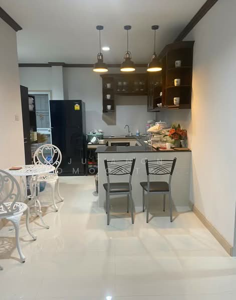 Sivalai 4 Village, Chiang Mai, San Ton Pao, San Kamphaeng, Chiang Mai, 8 Bedrooms, 300 sqm, Single Detached House For Sale, by Jutanon Komoottanaruk, 500181632 - DDproperty.com