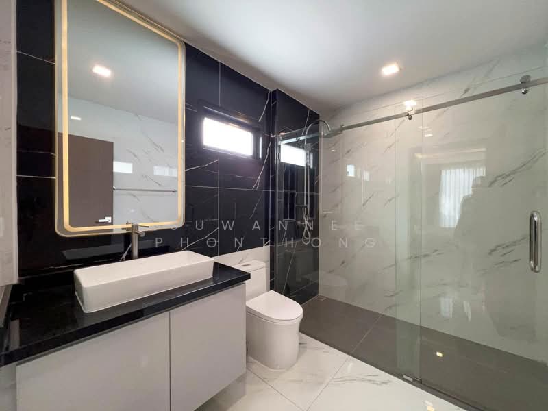 บ้านเดี่ยว เอกมงคล เฮ้าส์ 1 หลังนี้ได้รับการรีโนเวทใหม่ทั้งหลังในสไตล์โมเดิร์น, ชลบุรี, นาเกลือ, บางละมุง, ชลบุรี, 540 ตร.ม., บ้านเดี่ยว ขาย, โดย Suwannee Phonthong, 500181648 - DDproperty.com