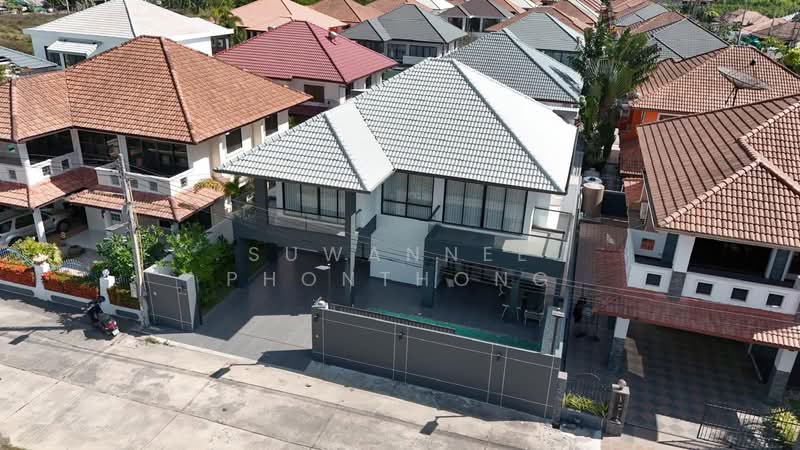 Modern 2 Storey Pool Villa close to Jomtien Beach, Chon Buri (Pattaya), Na Kloe, Bang Lamung (Pattaya), Chon Buri (Pattaya), 6 Bedrooms, 540 sqm, Single Detached House For Sale, by Suwannee Phonthong, 500181648 - DDproperty.com
