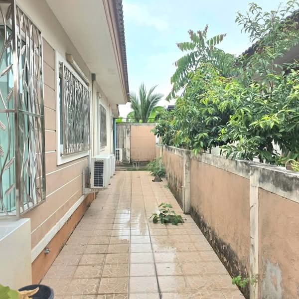 ณฐาวดี4 สวนเสือ ศรีราชา, Chon Buri (Pattaya), Nong - Kham, Si Racha, Chon Buri (Pattaya), 2 Bedrooms, 150 sqm, Single Detached House For Sale, by ธัญญ์นภัส ทองศรี, 500181661 - DDproperty.com