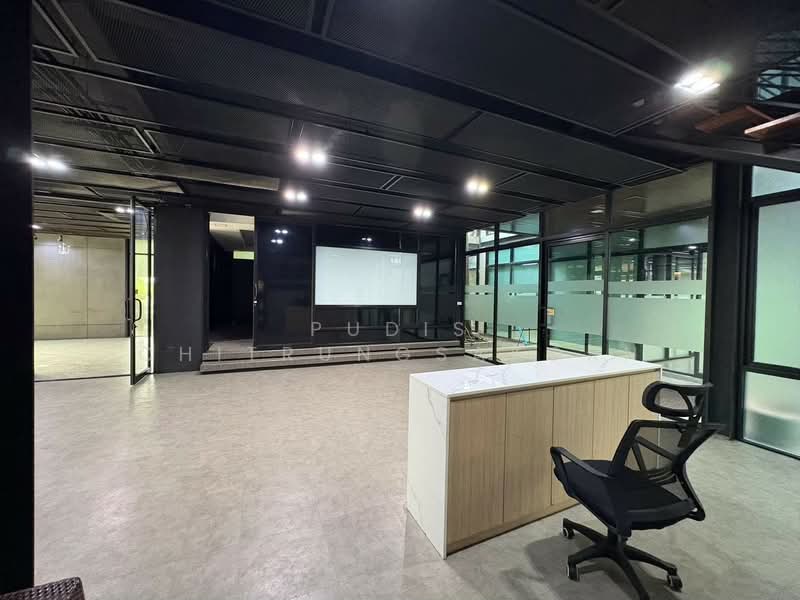 For Rent - Standalone Office for Rent - Bang Na, Bangkok