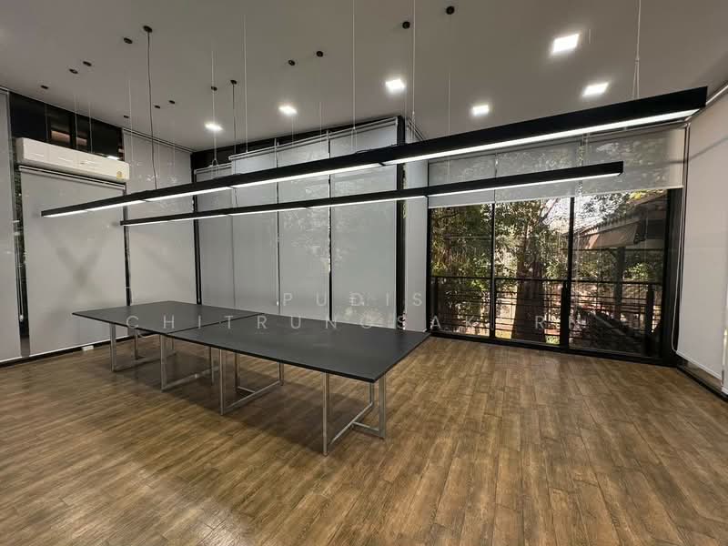 For Rent - Standalone Office for Rent - Bang Na, Bangkok