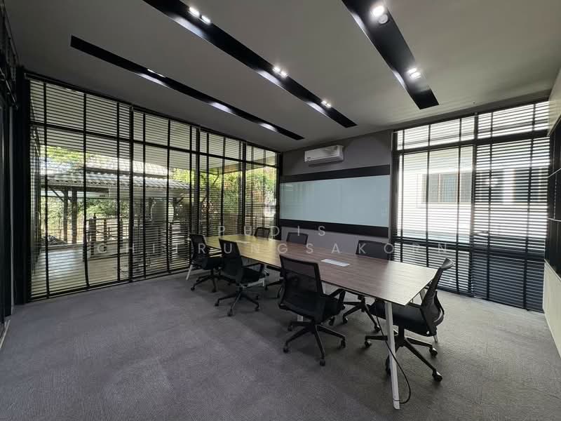 For Rent - Standalone Office for Rent - Bang Na, Bangkok