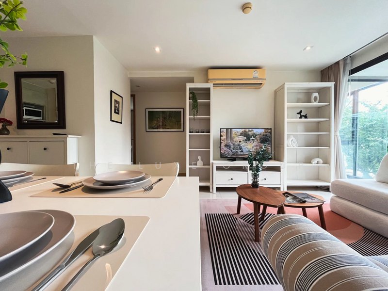 Socio Reference 61, Bangkok, Sukhumvit 61, Khlongtoei Nua, Watthana, Bangkok, 2 Bedrooms, 68 sqm, Condo For Rent, by The Luxe Group, 500181673 - DDproperty.com