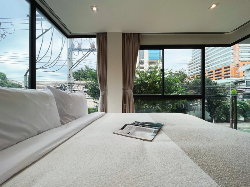 Socio Reference 61, Bangkok, Sukhumvit 61, Khlongtoei Nua, Watthana, Bangkok, 2 Bedrooms, 68 sqm, Condo For Rent, by The Luxe Group, 500181673 - DDproperty.com