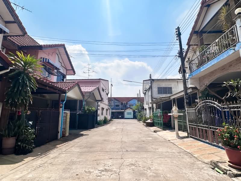 คลองหลวง, Pathum Thani, Khlong Song, Khlong Luang, Pathum Thani, 2 Bedrooms, 64 sqm, Townhouse For Sale, by คุณกุ๊กไก่, 500181685 - DDproperty.com