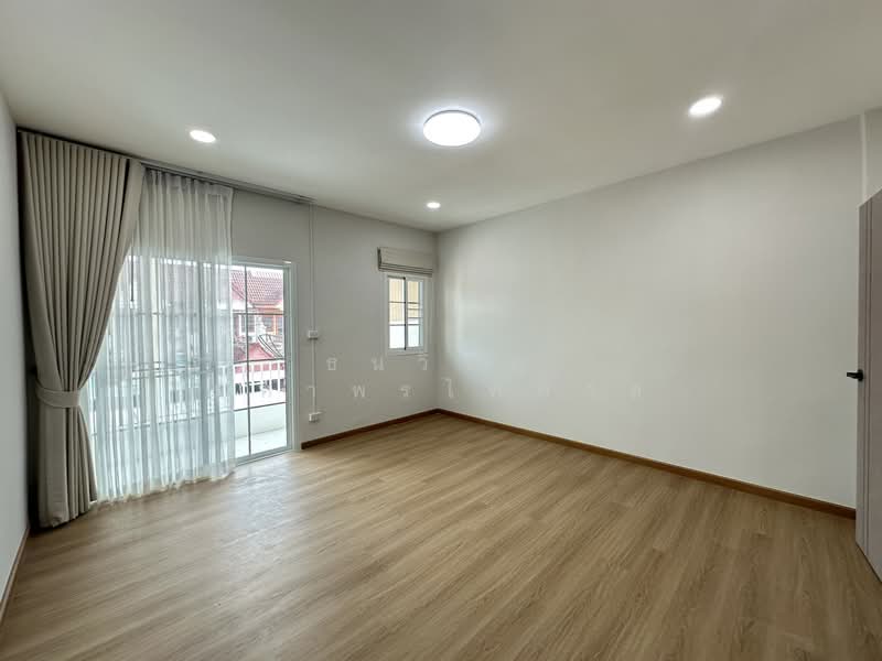 นวลจันทร์, Bangkok, นวลจันทร์36, Nuan Chan, Bueng Kum, Bangkok, 2 Bedrooms, 120 sqm, Townhouse For Sale, by Tanavitch Mahapornpaisarn, 500181692 - DDproperty.com