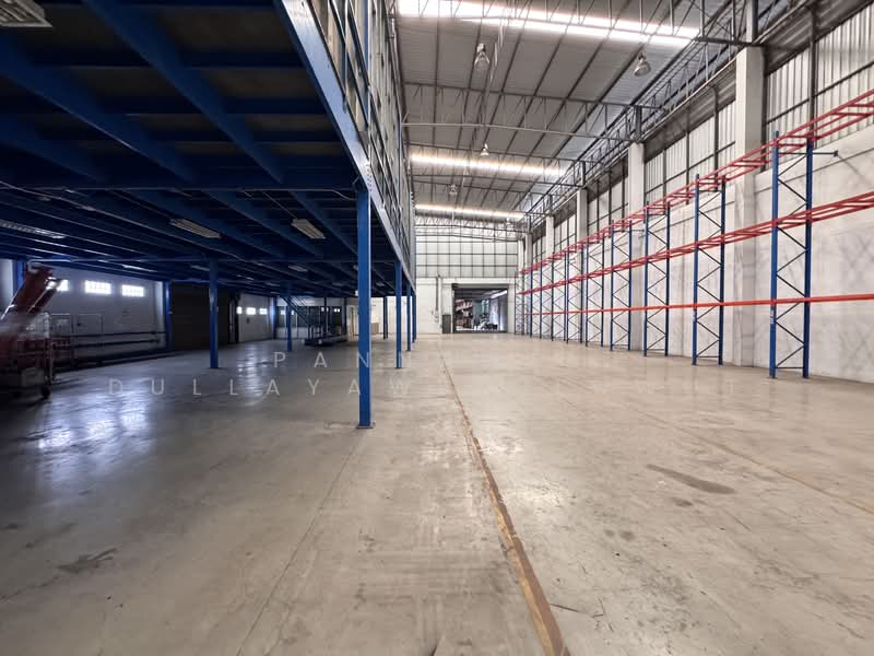 Warehouse and office space for rent, 1,208.25 sq.m., Khlong Song Ton Nun, Lat Krabang, Bangkok (Code, Bangkok, Khlong Song Ton Nun, Lat Krabang, Bangkok, , 1,208 sqm, Warehouse/Factory For Rent, by Pannawit Dullayawichenwut, 500181701 - DDproperty.com