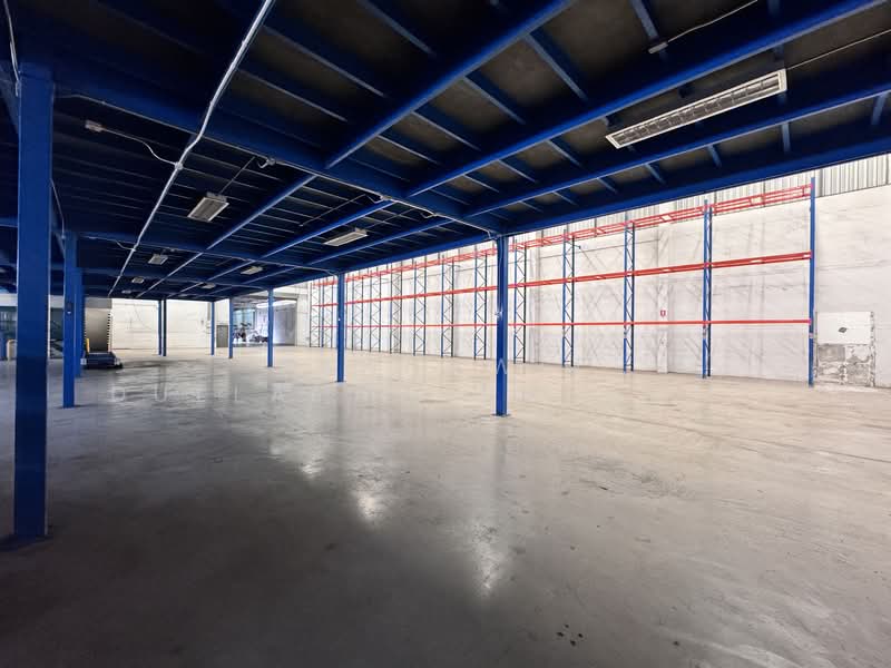 Warehouse and office space for rent, 1,208.25 sq.m., Khlong Song Ton Nun, Lat Krabang, Bangkok (Code, Bangkok, Khlong Song Ton Nun, Lat Krabang, Bangkok, , 1,208 sqm, Warehouse/Factory For Rent, by Pannawit Dullayawichenwut, 500181701 - DDproperty.com