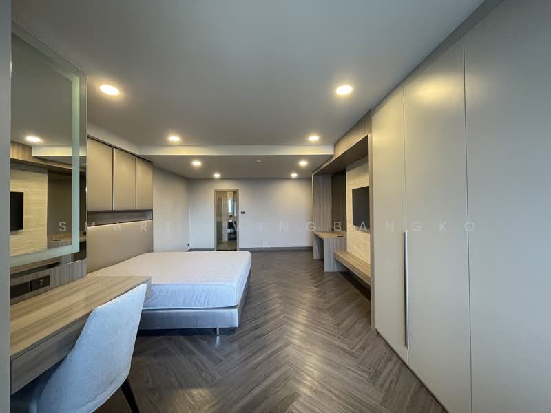 Crystal Garden, Bangkok, 217 Sukhumvit 4 Alley, Khlong Toei, Khlong Toei, Bangkok, 4 Bedrooms, 311 sqm, Condo For Sale, by SmartLivingBangkok, 500181728 - DDproperty.com