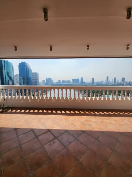 Lakeview Residences, Bangkok, Soi Sukhumvit 12, Khlong Toei, Khlong Toei, Bangkok, 4 Bedrooms, 380 sqm, Apartment For Rent, by Samerjai Lertnapakriengkai, 500181729 - DDproperty.com