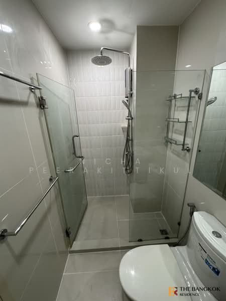 Life Asoke, Bangkok, Asoke-Dindang Road, Bang Kapi, Huai Khwang, Bangkok, 2 Bedrooms, 35 sqm, Condo For Rent, by Nicha Peerakittikul, 500181768 - DDproperty.com