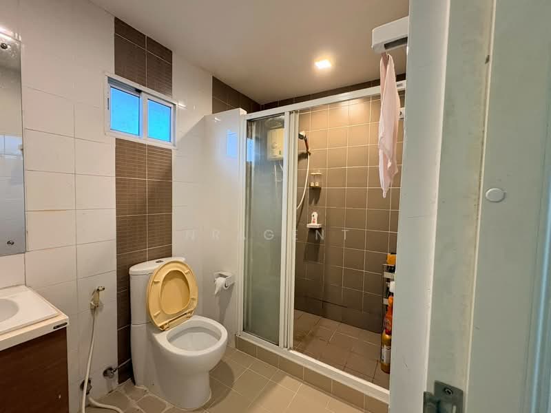 Pruksa Town Ratchapruk, Bangkok, Ratchaphruek Road, Bang Prom, Taling Chan, Bangkok, 3 Bedrooms, 95 sqm, Townhouse For Sale, by NRagent, 500181778 - DDproperty.com