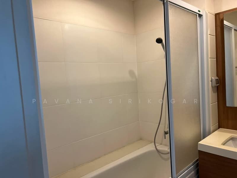 Q House Condo Sathorn, Bangkok, Thonburi Road, Khlong Ton Sai, Khlong San, Bangkok, 2 Bedrooms, 57 sqm, Condo For Rent, by Pavana Sirikogar, 500181787 - DDproperty.com