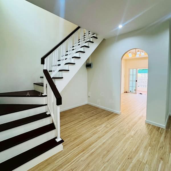 Moobaan Euapracha Nuanchan, Bangkok, Nawamin Road, Nuan Chan, Bueng Kum, Bangkok, 3 Bedrooms, 110 sqm, Townhouse For Sale, by AJHOMECENTER - คุณบู้, 500181799 - DDproperty.com