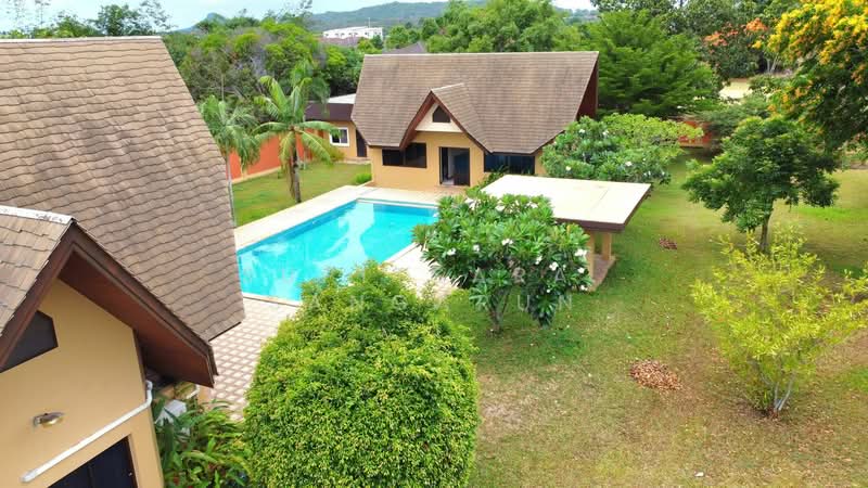 6-BR Villa, Chon Buri (Pattaya), Sattahip, Sattahip, Chon Buri (Pattaya), 6 Bedrooms, 355 sqm, Villa For Sale, by Supitsara  Sangarun, 500181837 - DDproperty.com