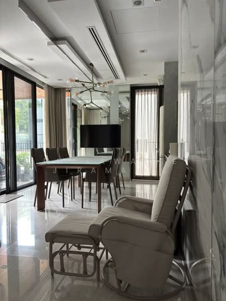 Baan Klang Muang Classe Ekkamai-Ramintra : บ้านกลางเมือง คลาสเซ่ เอกมัย-รามอินทรา, กรุงเทพ, ถนนสุคนธสวัสดิ์, ลาดพร้าว, ลาดพร้าว, กรุงเทพ, 346 ตร.ม., บ้านเดี่ยว ขาย, โดย Phakawadee Jiramanee, 500181848 - DDproperty.com