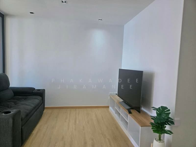 Formosa Ladprao 7, Bangkok, . Lat Phrao 7 Alley, Jom Phon, Chatuchak, Bangkok, 1 Bedroom, 40 sqm, Condo For Sale, by Phakawadee Jiramanee, 500181868 - DDproperty.com