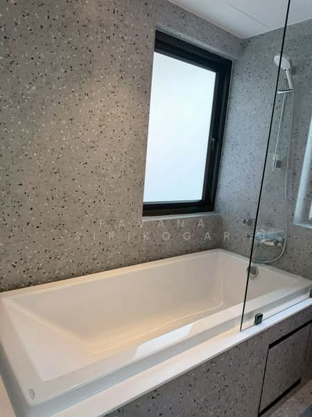 Sawit Suites Apartment, Bangkok, Khlong Tan Nua, Watthana, Bangkok, 2 Bedrooms, 130 sqm, Apartment For Rent, by Pavana Sirikogar, 500181870 - DDproperty.com