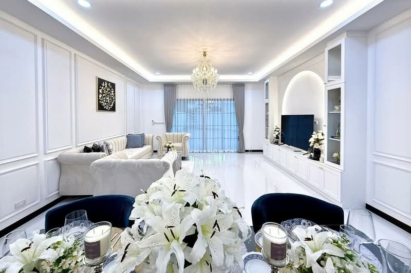 5 Bedrooms Pool Villa with Private Swimming Pool in Nong Prue Pattaya, Chon Buri (Pattaya), Nong Pru, Bang Lamung (Pattaya), Chon Buri (Pattaya), 5 Bedrooms, 250 sqm, Single Detached House For Sale, by Suwannee Phonthong, 500181879 - DDproperty.com