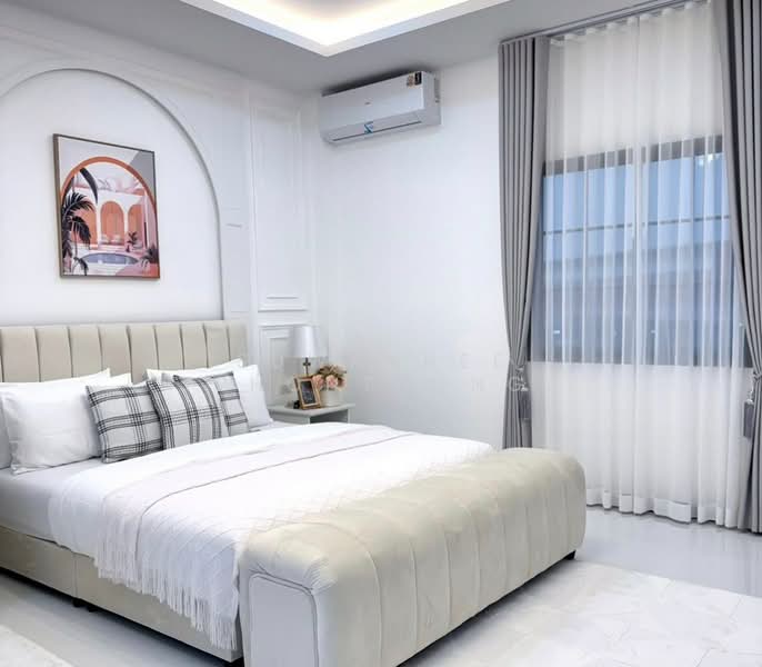 5 Bedrooms Pool Villa with Private Swimming Pool in Nong Prue Pattaya, Chon Buri (Pattaya), Nong Pru, Bang Lamung (Pattaya), Chon Buri (Pattaya), 5 Bedrooms, 250 sqm, Single Detached House For Sale, by Suwannee Phonthong, 500181879 - DDproperty.com