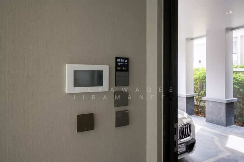 CONNOISSEUR Phatthanakan, Bangkok, Soi Phatthanakan 32, Suan Luang, Suan Luang, Bangkok, 6 Bedrooms, 952 sqm, Single Detached House For Sale, by Phakawadee Jiramanee, 500181889 - DDproperty.com