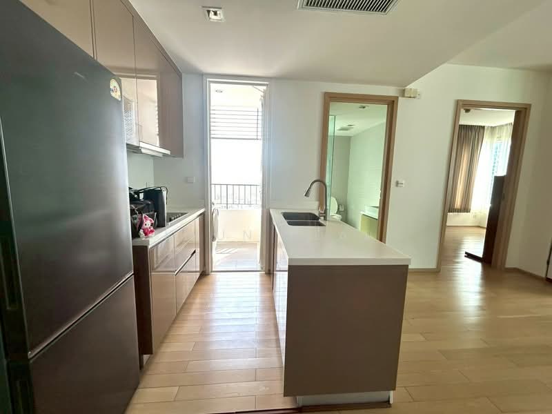 Siri At Sukhumvit, Bangkok, 902 Sukhumvit Road, Phra Kanong, Khlong Toei, Bangkok, 2 Bedrooms, 80 sqm, Condo For Rent, by Khun Real, 500181921 - DDproperty.com