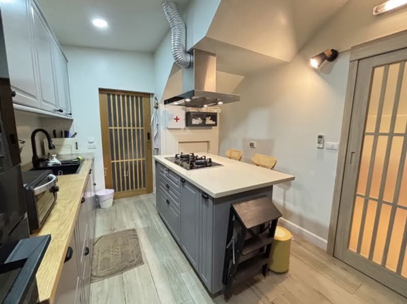 Pimnara Srinakarin-Bangna : พิมนารา ศรีนครินทร์-บางนา, สมุทรปราการ, ถนน หนามแดง, บางแก้ว, บางพลี, สมุทรปราการ, 173 ตร.ม., บ้านเดี่ยว ขาย, โดย อภิชัย ลิ้มไชยโรจน์, 500181956 - DDproperty.com