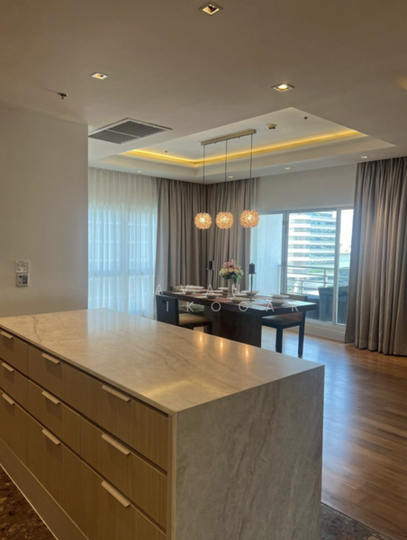 Royal Residence Park : รอยัล เรสซิเดนท์ พาร์ค, กรุงเทพ, 99 Royal Resident Park ลุมพินี, ลุมพินี, ปทุมวัน, กรุงเทพ, 220 ตร.ม., อพาร์ทเมนท์ ให้เช่า, โดย Pavana Sirikogar, 500181991 - DDproperty.com