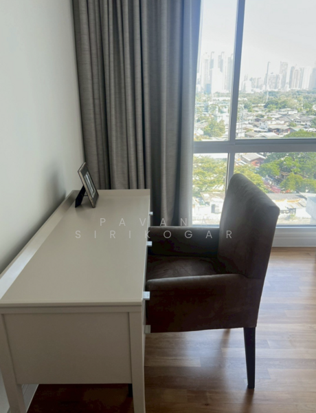 Royal Residence Park, Bangkok, 99 Royal Resident Park Lumphini, Lumphini, Pathum Wan, Bangkok, 3 Bedrooms, 220 sqm, Apartment For Rent, by Pavana Sirikogar, 500181991 - DDproperty.com