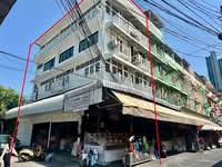 ขาย - ตึกแถว อ่อนนุช 1 วัฒนา สุขุมวิท พระโขนง ใกล้ รถไฟฟ้า ตรงข้ามบิ๊กซี, กรุงเทพ