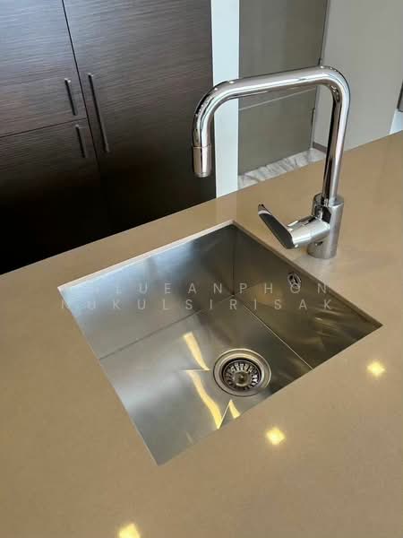 Saladaeng One, Bangkok, Sala Daeng 1 Alley, Silom, Bang Rak, Bangkok, 1 Bedroom, 57 sqm, Condo For Sale, by Khlueanphon Nukulsirisak, 500182010 - DDproperty.com