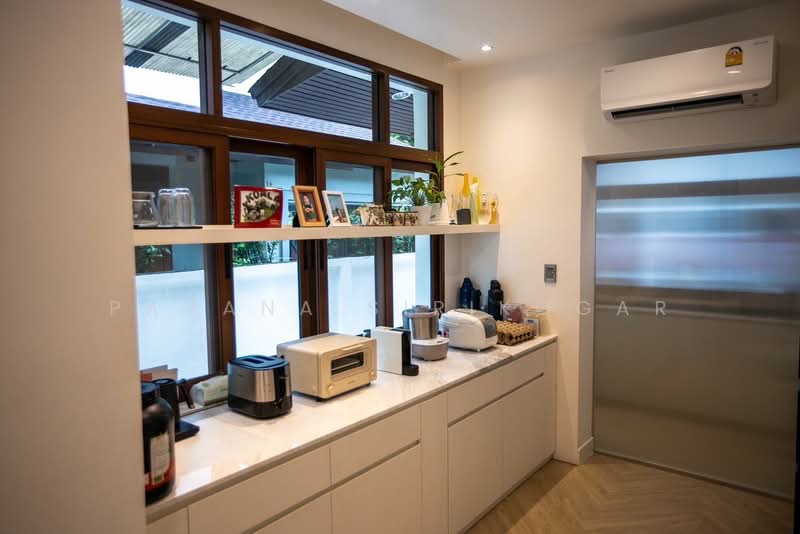 Sirithawara Village, Bangkok, Lat Phrao, Lat Phrao, Bangkok, 3 Bedrooms, 263 sqm, Villa For Rent, by Pavana Sirikogar, 500182043 - DDproperty.com