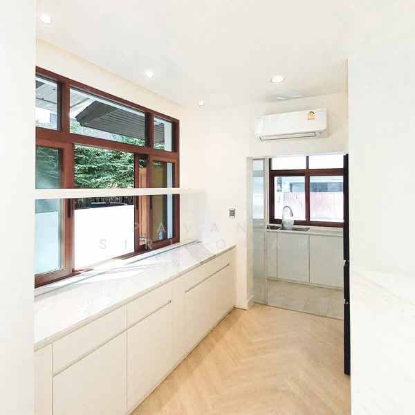 Sirithawara Village, Bangkok, Lat Phrao, Lat Phrao, Bangkok, 3 Bedrooms, 263 sqm, Villa For Rent, by Pavana Sirikogar, 500182043 - DDproperty.com