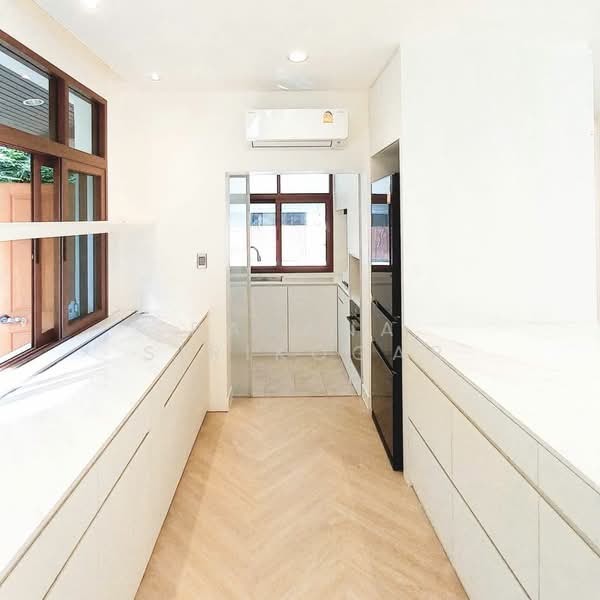 Sirithawara Village, Bangkok, Lat Phrao, Lat Phrao, Bangkok, 3 Bedrooms, 263 sqm, Villa For Rent, by Pavana Sirikogar, 500182043 - DDproperty.com