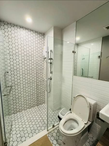 Altitude Unicorn Sathorn-Tha Phra, Bangkok, Ratchaphruek Road, Talat Plu, Thon Buri, Bangkok, 1 Bedroom, 24 sqm, Condo For Rent, by Isika Tonkham, 500182058 - DDproperty.com