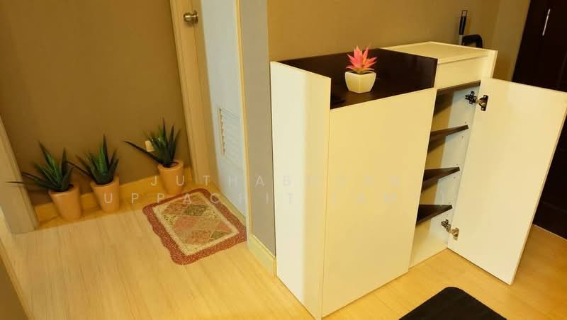 Thru Thonglor, Bangkok, Petchaburi Road, Bang Kapi, Huai Khwang, Bangkok, 1 Bedroom, 31 sqm, Condo For Rent, by Juthabhorn Uppachit (Amy), 500182071 - DDproperty.com