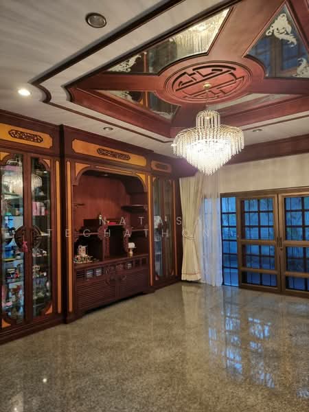 For Rent - 4-BR House, Bangkok