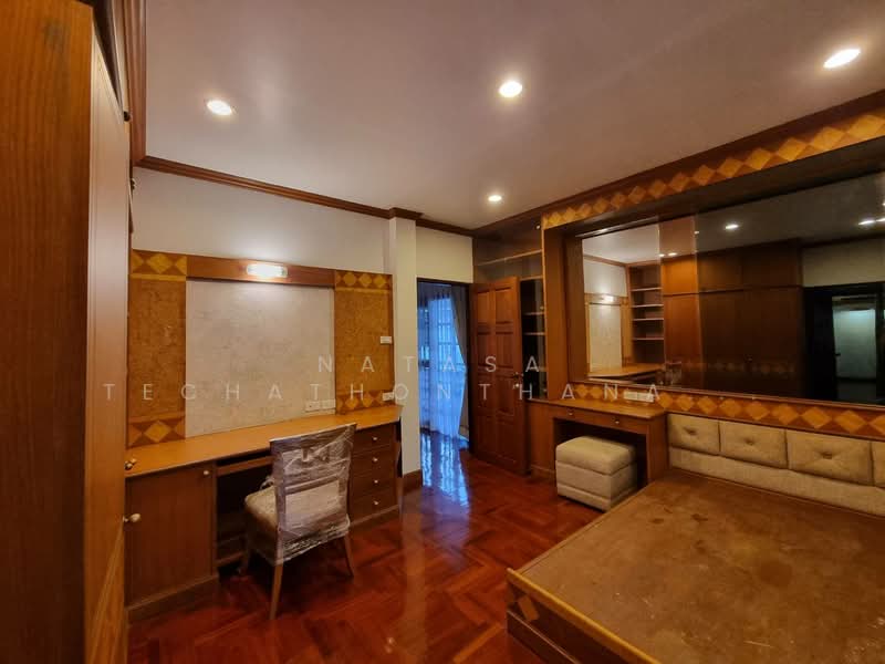 For Rent - 4-BR House, Bangkok