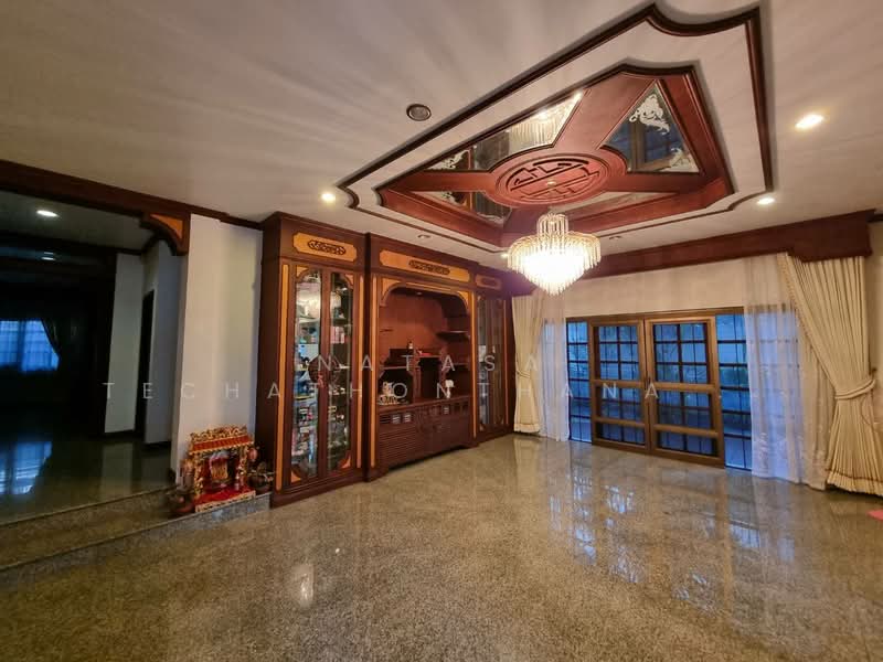 For Rent - 4-BR House, Bangkok