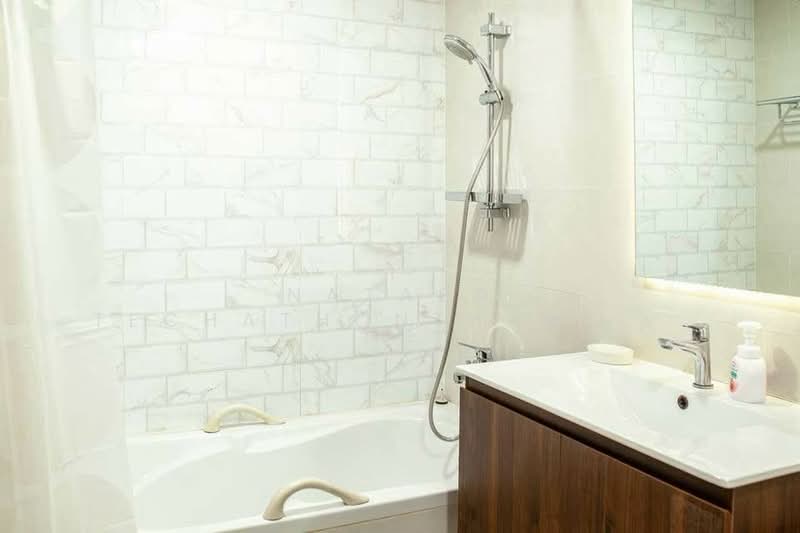 33 Tower, Bangkok, 399 Sukhumvit Road, Khlong Tan Nua, Watthana, Bangkok, 3 Bedrooms, 320 sqm, Condo For Rent, by Natasa Techathonthanakhun, 500182078 - DDproperty.com