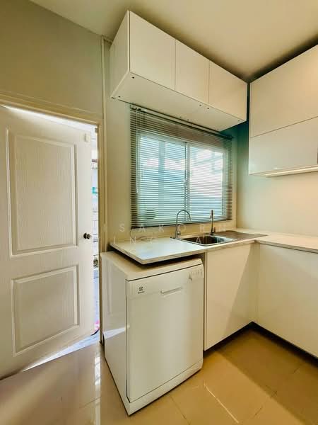 Centro Suksawat-Rama 3, Bangkok, Pracha Uthit Road 69, Bangmot, Thung Khru, Bangkok, 4 Bedrooms, 173 sqm, Single Detached House For Rent, by Nisakorn Wingwat, 500182131 - DDproperty.com