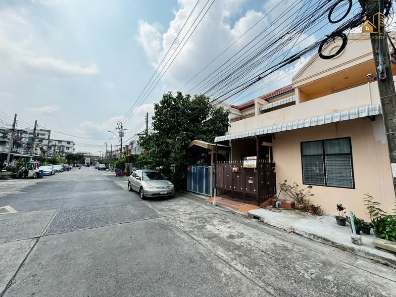 Suksomboon Phahonyothin 50, Bangkok, Khlong Tanon, Sai Mai, Bangkok, 4 Bedrooms, 245 sqm, Townhouse For Sale, by ณัฐพล ชือไพเวสน์, 500182182 - DDproperty.com