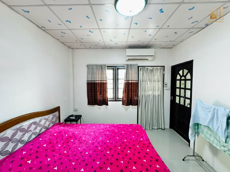 Suksomboon Phahonyothin 50, Bangkok, Khlong Tanon, Sai Mai, Bangkok, 4 Bedrooms, 245 sqm, Townhouse For Sale, by ณัฐพล ชือไพเวสน์, 500182182 - DDproperty.com