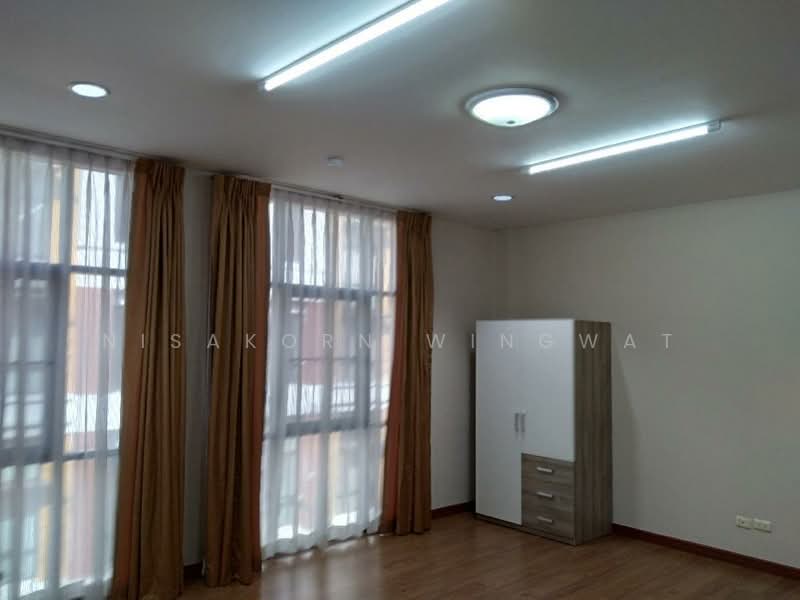 ทาวน์เฮ้าส์ 4-ห้องนอน, กรุงเทพ, บางนาเหนือ, บางนา, กรุงเทพ, 175 ตร.ม., ทาวน์เฮ้าส์ ขาย, โดย Nisakorn Wingwat, 500182200 - DDproperty.com