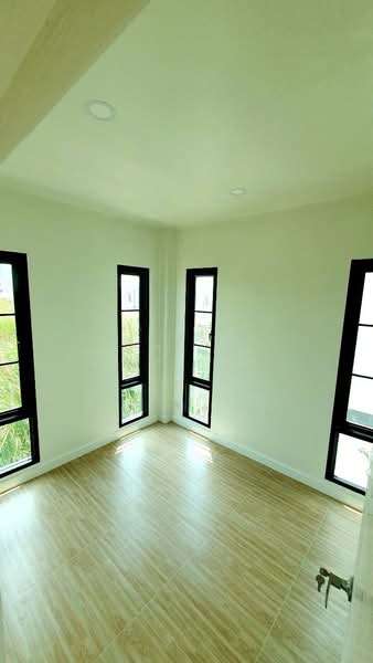 บ้านสร้างใหม่ บางแก้ว ใกล้เมกาบางนา, Samut Prakan, Bang Kaeo, Bang Plee, Samut Prakan, 4 Bedrooms, 150 sqm, Single Detached House For Sale, by ปภัชญา ธนัตถ์ภรณ์, 500182209 - DDproperty.com