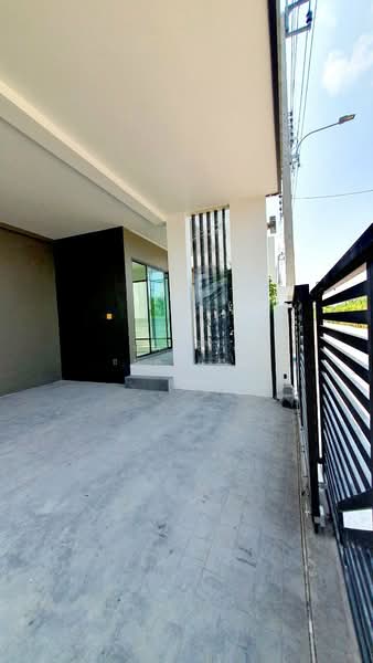 บ้านสร้างใหม่ บางแก้ว ใกล้เมกาบางนา, Samut Prakan, Bang Kaeo, Bang Plee, Samut Prakan, 4 Bedrooms, 150 sqm, Single Detached House For Sale, by ปภัชญา ธนัตถ์ภรณ์, 500182209 - DDproperty.com