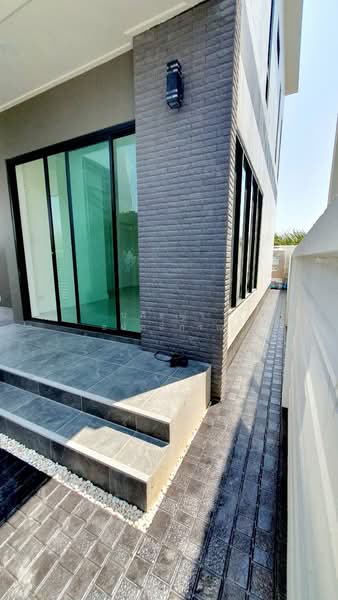 บ้านสร้างใหม่ บางแก้ว ใกล้เมกาบางนา, Samut Prakan, Bang Kaeo, Bang Plee, Samut Prakan, 4 Bedrooms, 150 sqm, Single Detached House For Sale, by ปภัชญา ธนัตถ์ภรณ์, 500182209 - DDproperty.com